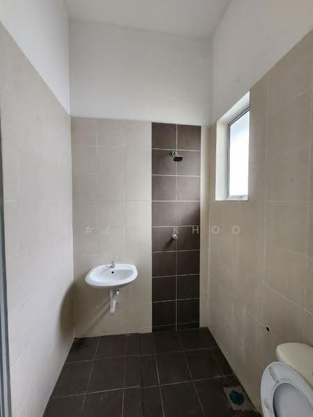 Rumah Teres 2-Tingkat untuk Dijual di Bandar Lahat Mines (Lahat) - Qazin Khoo - Bathroom - PropertyGuru.com.my