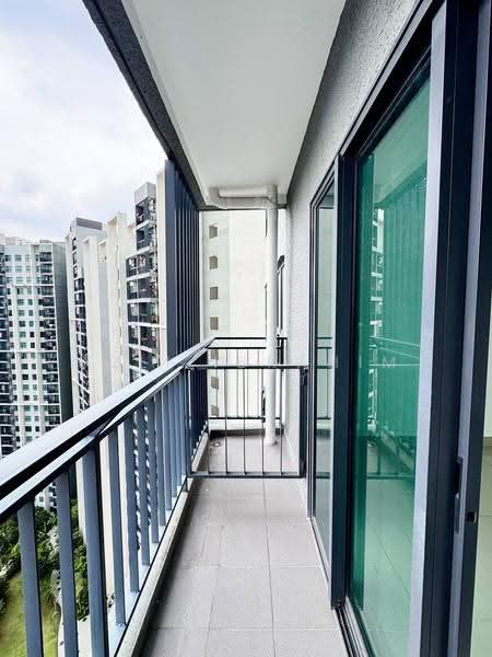 Kondominium untuk Dijual di M Adora - Azli Ibrahim - Balcony - PropertyGuru.com.my
