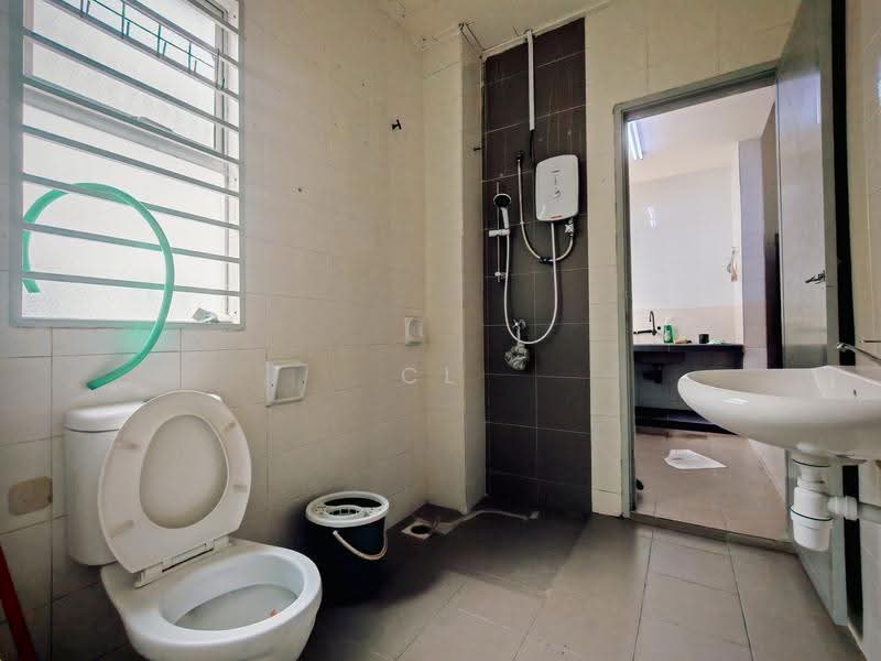 Rumah Teres 2-Tingkat untuk Disewa di Bandar Parklands (Klang) - CL Chew - Bathroom - PropertyGuru.com.my