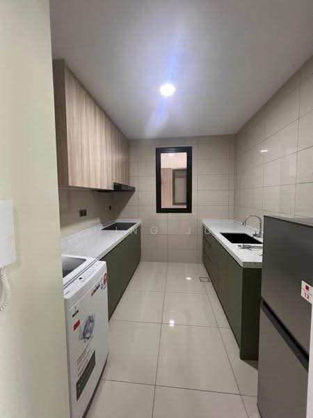 Kediaman Servis untuk Dijual di Duta Park Residences - Ming Ju Li - Kitchen - PropertyGuru.com.my