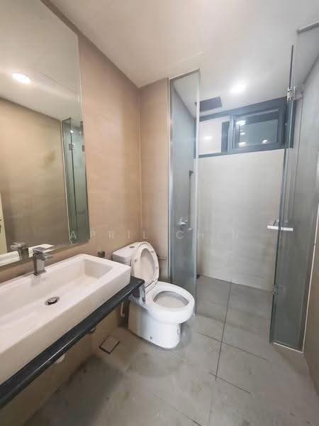 Kondominium untuk Dijual di Bora Residences - April Chin - Bathroom - PropertyGuru.com.my
