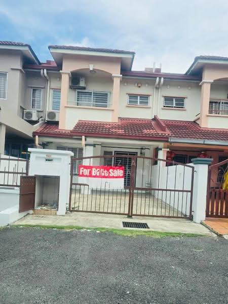 Rumah Teres 2-Tingkat untuk Dijual di TAMAN PUCHONG UTAMA (Puchong) - Mohd Zakri Mohd Zamberi - Exterior - PropertyGuru.com.my