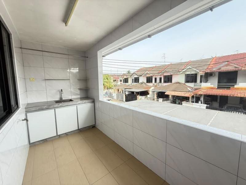 Rumah Teres 2-Tingkat untuk Dijual di Taman Nusa Bestari (Iskandar Puteri (Nusajaya)) - Shirley Yap - Balcony - PropertyGuru.com.my