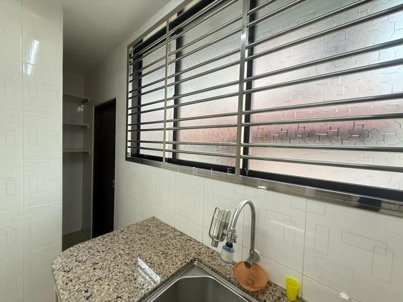 Rumah Teres 2-Tingkat untuk Dijual di Taman Nusa Bestari (Iskandar Puteri (Nusajaya)) - Shirley Yap - Kitchen - PropertyGuru.com.my