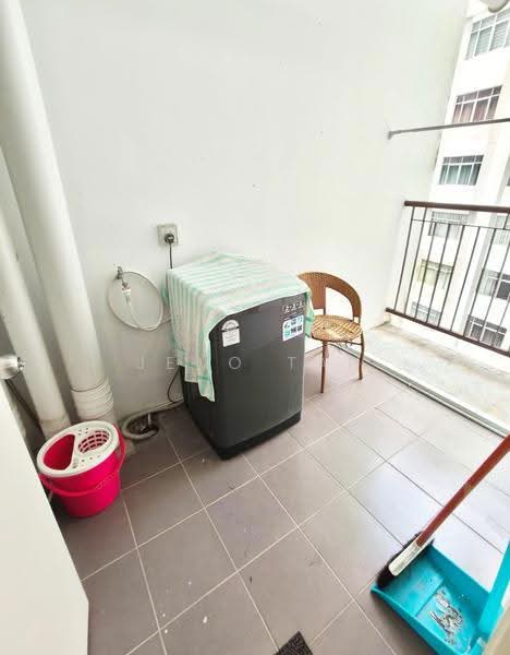 Pangsapuri untuk Disewa di Residensi Bintawa Riverfront (PR1MA @ Bintawa Riverfront) - Jeno Tan - Balcony - PropertyGuru.com.my