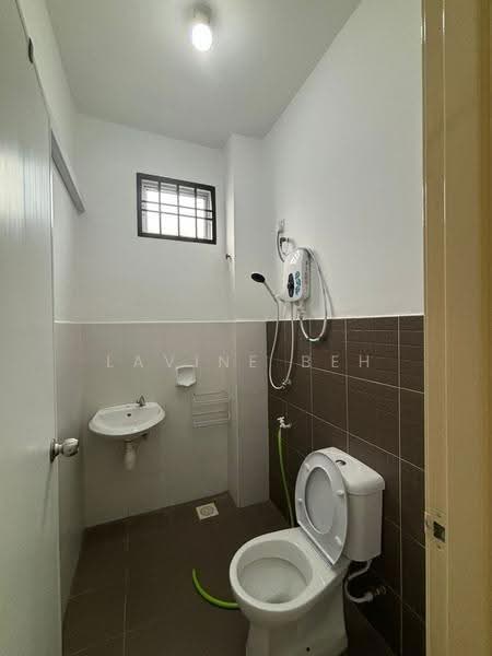 2-storey Terraced House for Rent in Setia Tropika (Johor Bahru) - Lavine Beh - Bathroom - PropertyGuru.com.my