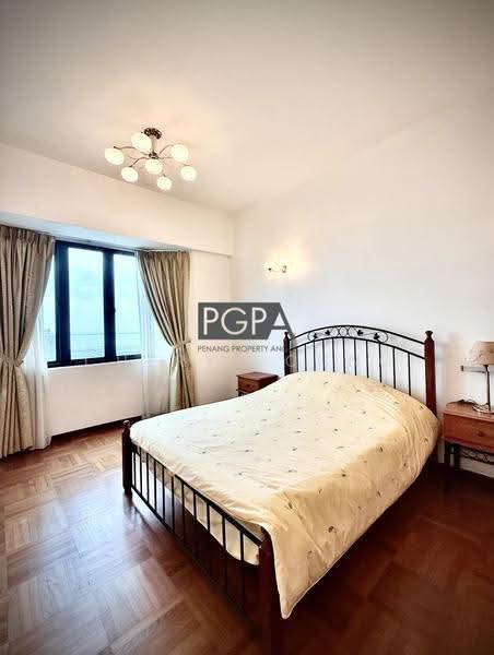 Kondominium untuk Dijual di Silverton Condominium - Cheryl Chng - Bedroom - PropertyGuru.com.my