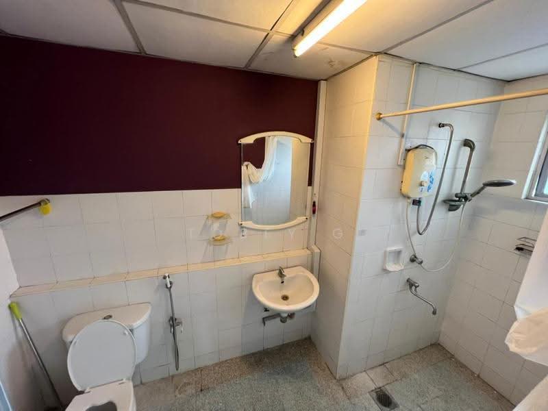 Condominium for Sale at Park Avenue - Tobey G - Bathroom - PropertyGuru.com.my