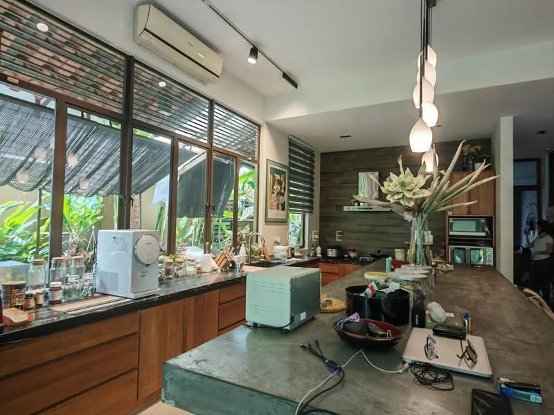 Bungalow House untuk Disewa di Setia Eco Park (Setia Alam) - Lay Bee - Kitchen - PropertyGuru.com.my
