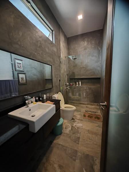 Bungalow House untuk Disewa di Setia Eco Park (Setia Alam) - Lay Bee - Bathroom - PropertyGuru.com.my