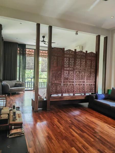Bungalow House untuk Disewa di Setia Eco Park (Setia Alam) - Lay Bee - Living Room - PropertyGuru.com.my