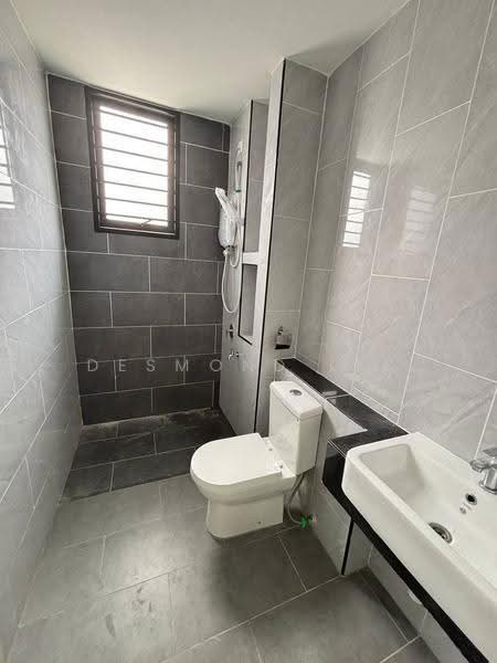 2-storey Terraced House for Rent in Bandar Baru Uda (Tampoi) - Desmond Lee - Bathroom - PropertyGuru.com.my