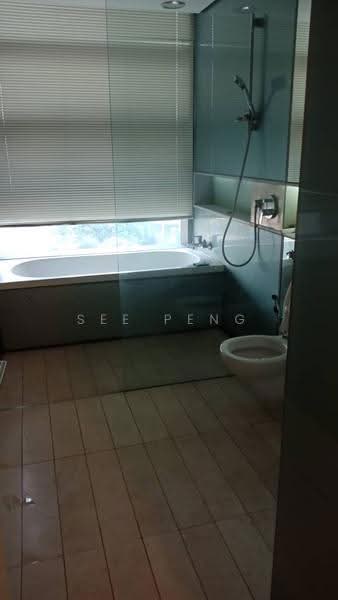 Kondominium untuk Disewa di Condominium @ The Troika - See Peng Ho - Bathroom - PropertyGuru.com.my