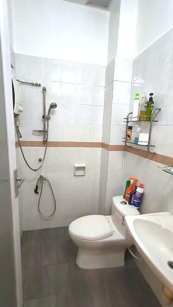 1-storey Terraced House for Sale in Bukit Indah (Iskandar Puteri (Nusajaya)) - Karl Lim - Bathroom - PropertyGuru.com.my