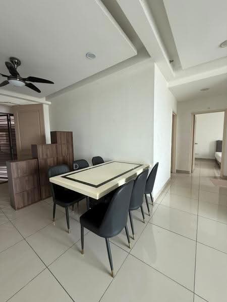 Pangsapuri untuk Disewa di Taman Mount Austin - Daphne Lee - Dining Room - PropertyGuru.com.my