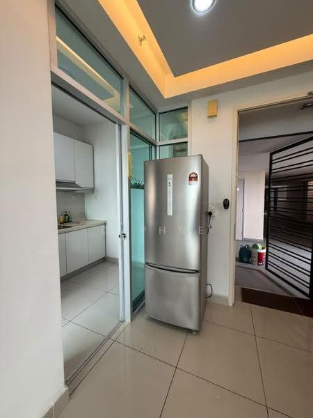 Pangsapuri untuk Disewa di Taman Mount Austin - Daphne Lee - Kitchen - PropertyGuru.com.my