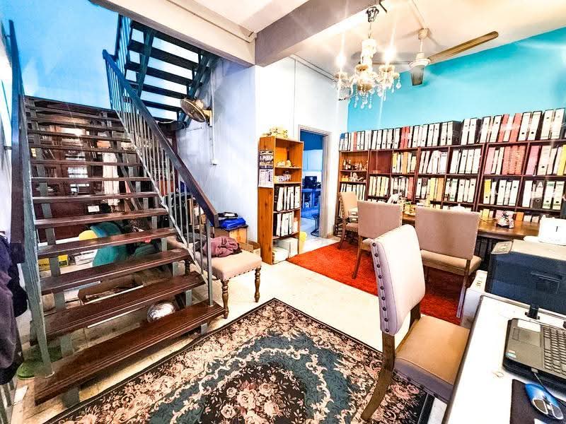 2.5-storey Terraced House for Sale in Bandar Tun Razak (Cheras) - Deeya Yusof - PropertyGuru.com.my