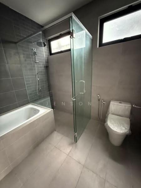 Semi-Detached House for Sale in Ampang (Selangor) - Jenson Low - Bathroom - PropertyGuru.com.my