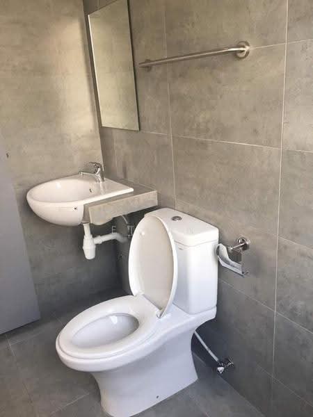 Service Residence for Sale at USJ One (You One) - Ethan Chua - Bathroom - PropertyGuru.com.my