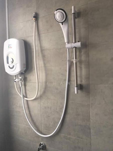 Service Residence for Sale at USJ One (You One) - Ethan Chua - Bathroom - PropertyGuru.com.my