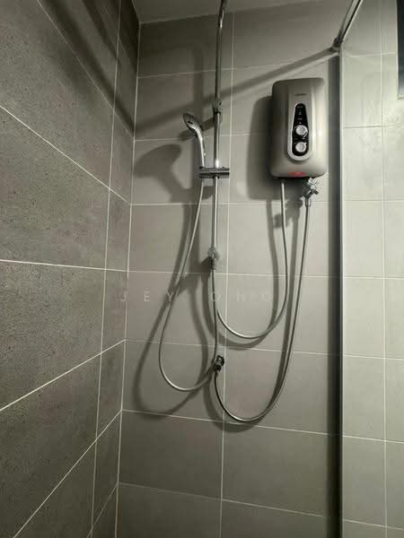Condominium for Rent at Anggun Residences - Jey Ong - Bathroom - PropertyGuru.com.my