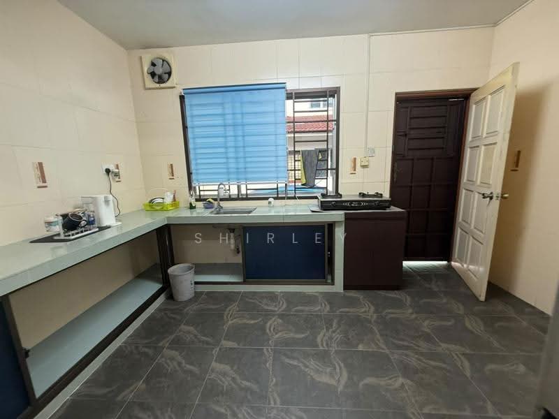 Rumah Teres 2-Tingkat untuk Disewa di Bukit Indah (Iskandar Puteri (Nusajaya)) - Shirley Yap - Kitchen - PropertyGuru.com.my