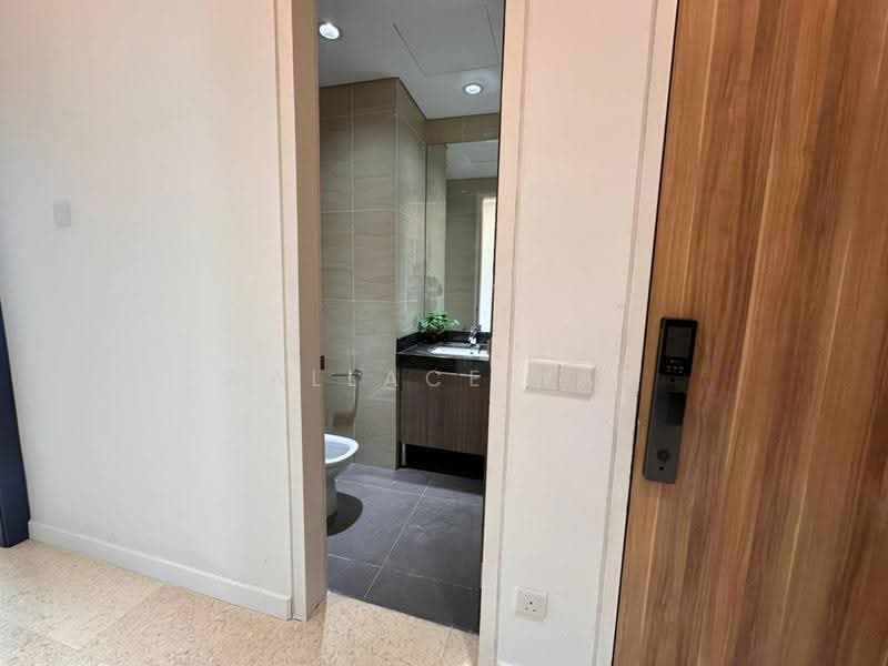 Kondominium untuk Dijual di Capella Embassy (D'Rapport Residences) - Wallace Yap - Bathroom - PropertyGuru.com.my