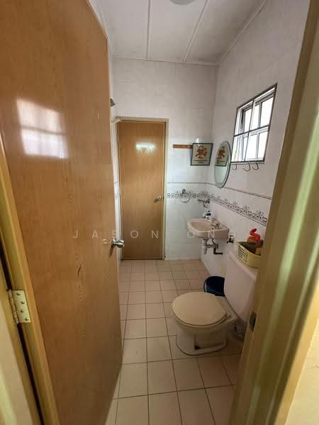 Terraced House for Sale in Bukit Rahman Putra (Sungai Buloh) - Jason Ong - Bathroom - PropertyGuru.com.my