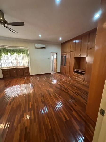 Rumah Teres untuk Dijual di Bukit Rahman Putra (Sungai Buloh) - Jason Ong - Bedroom - PropertyGuru.com.my