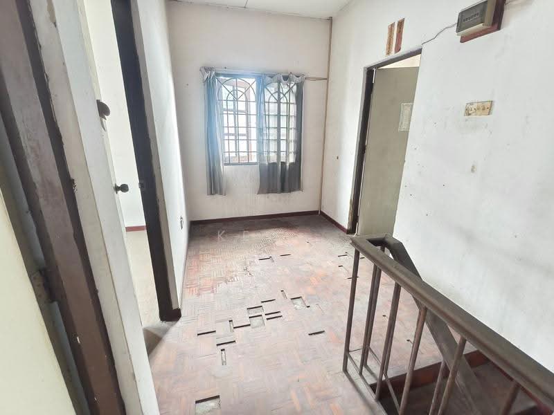 Rumah Teres 2-Tingkat untuk Dijual di Taman Sungai Besi Indah (Seri Kembangan) - Kew . - Interior - PropertyGuru.com.my