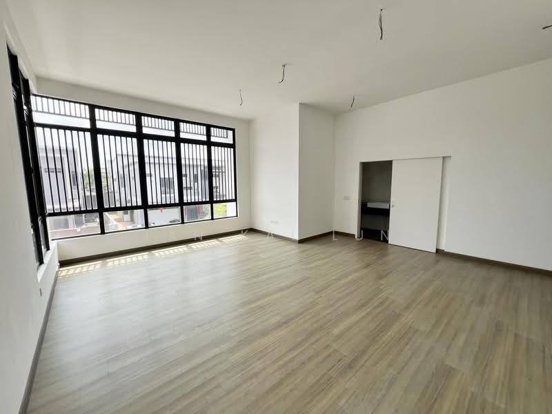 Semi-Detached House for Sale in Setia Tropika (Johor Bahru) - Tan Kai Lun - Interior - PropertyGuru.com.my