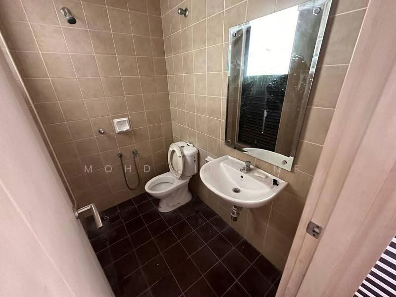 Rumah Berkembar untuk Disewa di Cyberjaya (Selangor) - Mohd Fitri MF - Bathroom - PropertyGuru.com.my