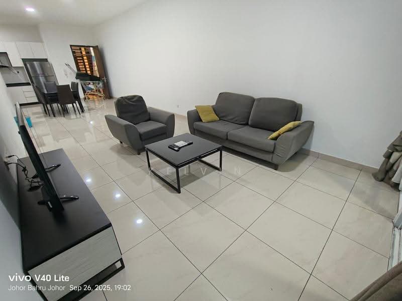 Kediaman Servis untuk Disewa di Pinnacle Tower - Kelvin Lei - Living Room - PropertyGuru.com.my