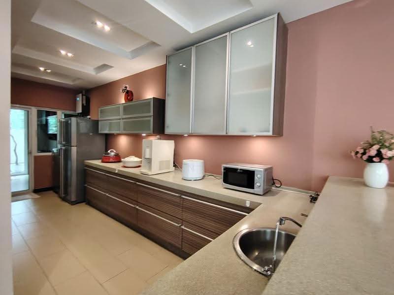 Semi-Detached House for Rent in Desa Parkcity (Kuala Lumpur) - Tien Ee Yap - Kitchen - PropertyGuru.com.my