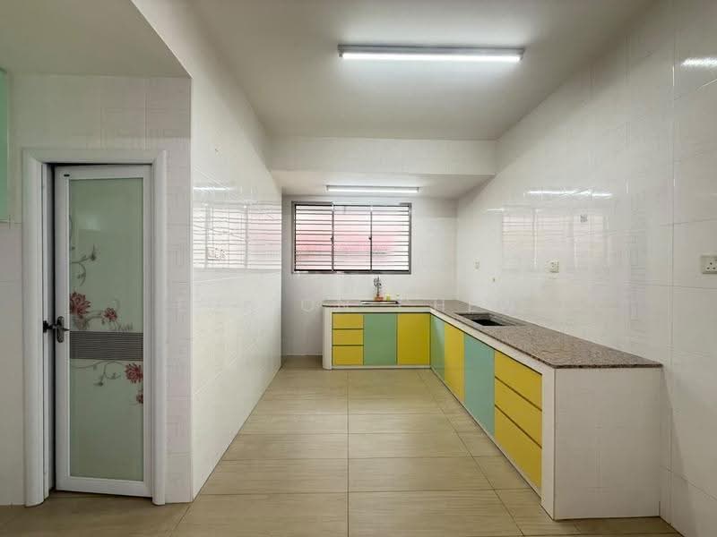 2-storey Terraced House for Sale in Taman Tan Sri Yaacob (Johor Bahru) - EDISON CHEW - PropertyGuru.com.my