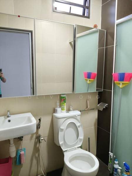 Service Residence for Sale at The Garden Residences - Olivia Ong - Bathroom - PropertyGuru.com.my