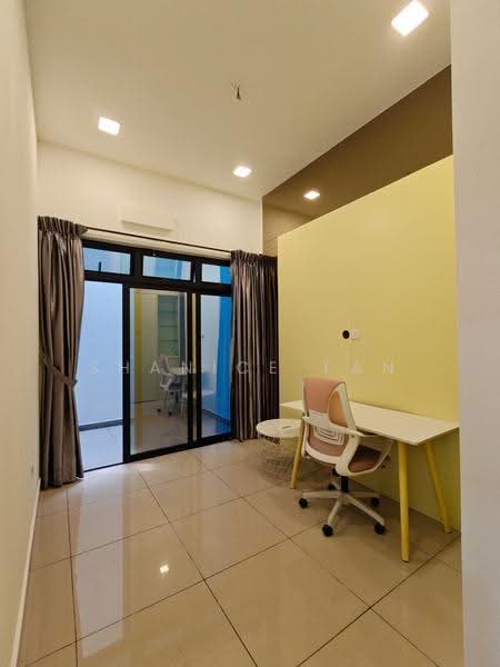 Cluster House for Sale in Skudai (Johor) - Shanice Tan - Study - PropertyGuru.com.my