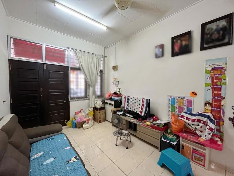 1-storey Terraced House for Sale in Taman Seri Impian (Alor Setar) - Jayden Geh - Living Room - PropertyGuru.com.my