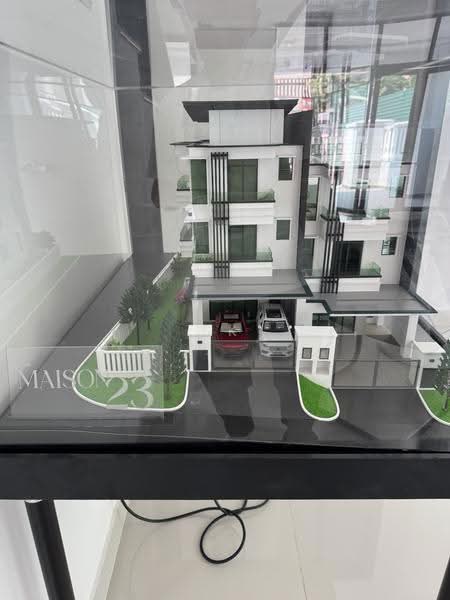 Rumah Teres 3-Tingkat untuk Dijual di Taman Connaught (Cheras) - SK Ching - Exterior - PropertyGuru.com.my