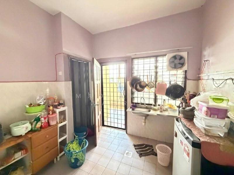 Rumah Flat untuk Dijual di Rumah Pangsa Bachang Utama - Ahmad Faizal Basri - PropertyGuru.com.my