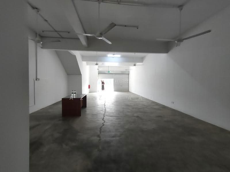 Shop / Office untuk Disewa di Seksyen U17 (Shah Alam) - Aziz Saad - Interior - PropertyGuru.com.my