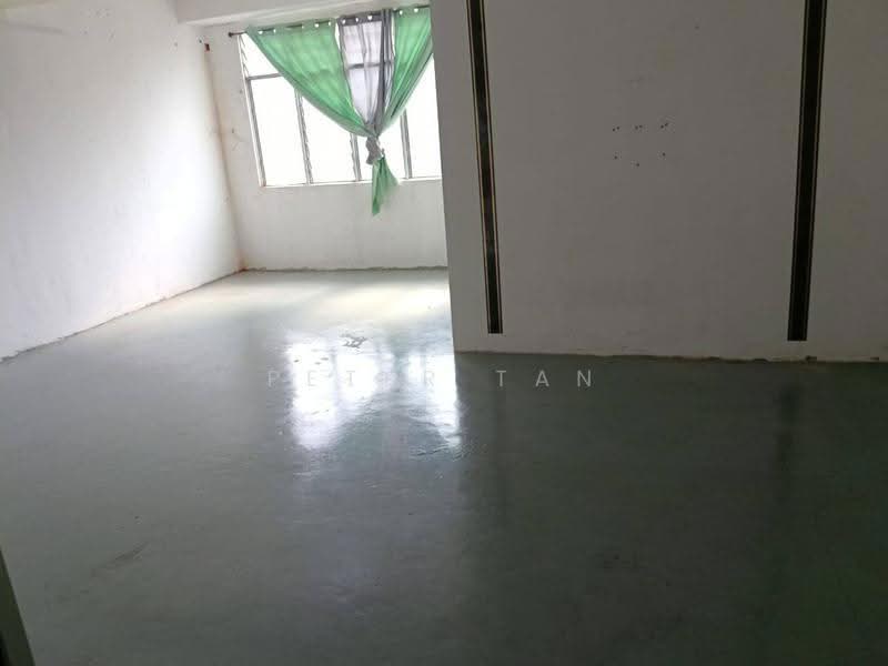Shop / Office for Rent in Taman Desa Cemerlang (Ulu Tiram) - Peter Tan - Interior - PropertyGuru.com.my