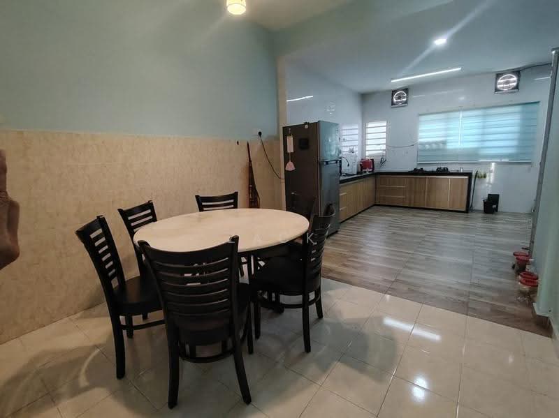 2-storey Terraced House for Sale in Butterworth (Penang) - Zack Lee - Kitchen - PropertyGuru.com.my