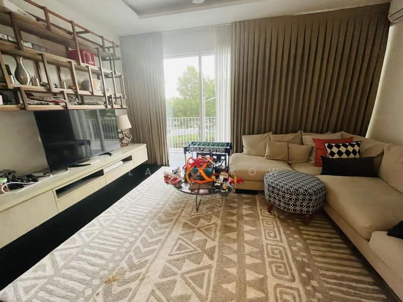 Bungalow House for Sale in Seri Pilmoor (Petaling Jaya) - Elaine Kow - PropertyGuru.com.my