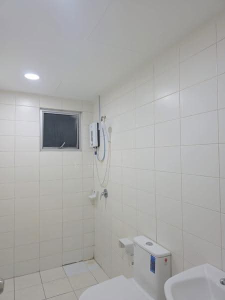 Kediaman Servis untuk Disewa di Greenfield Regency - Khoo . - Bathroom - PropertyGuru.com.my