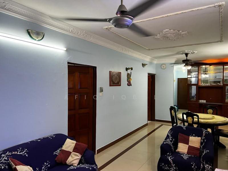 Condominium for Rent at Palm Court Condominium - Afiq Iqbal - Living Room - PropertyGuru.com.my