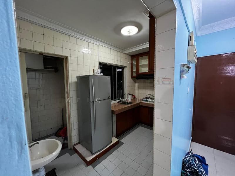 Condominium for Rent at Palm Court Condominium - Afiq Iqbal - Kitchen - PropertyGuru.com.my