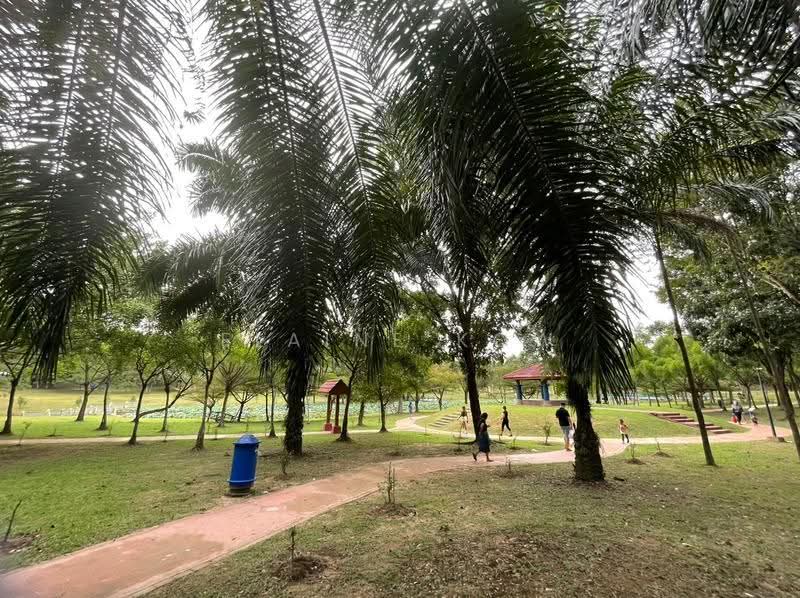 Semi-Detached House for Sale in Seri Pilmoor (Petaling Jaya) - Elaine Kow - PropertyGuru.com.my