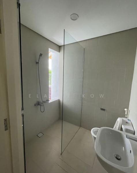 Semi-Detached House for Sale in Seri Pilmoor (Petaling Jaya) - Elaine Kow - PropertyGuru.com.my