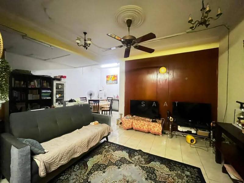 Terraced House for Sale in Shah Alam (Selangor) - Suhaila Saat - Living Room - PropertyGuru.com.my